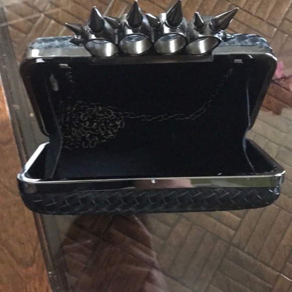 Unique handbag - Picture 3 of 4